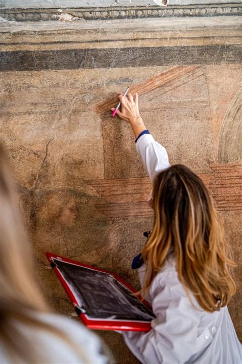 Hermès restauro, il Grand Tour degli Affreschi fa tappa a Padova.